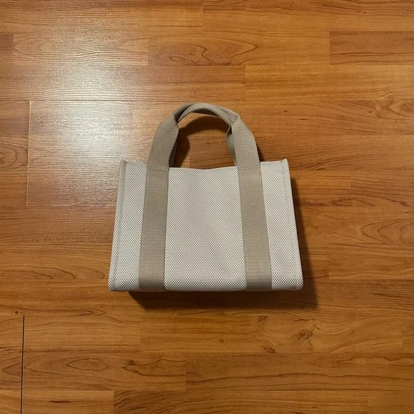 Lululemon Mini Two-Tone Tote Bag - Picture 2 of 5